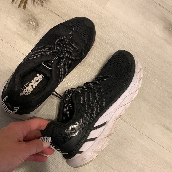 Hoka one one Clifton 6 sneakers shoes black‎ white size 7.5 - Picture 6 of 9